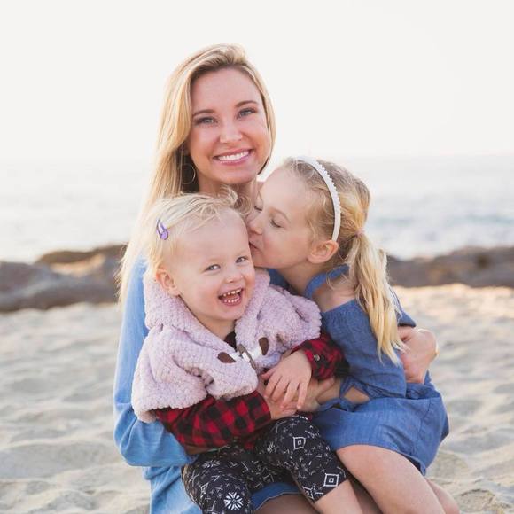 Meet your Posher, Christina - Picture 1 of 1